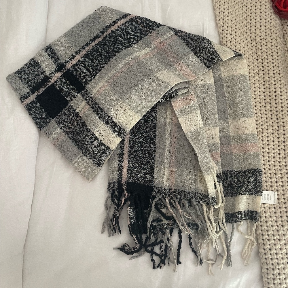 scarf
